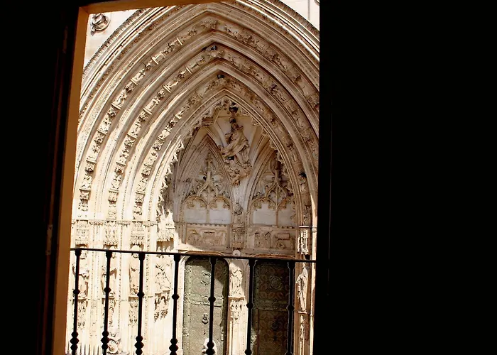 Puerta De La Catedral アパート *